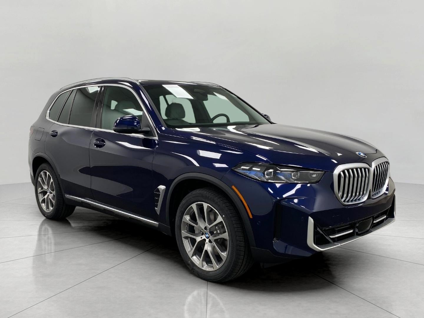 2026 BMW X5 xDrive40i Sports Activity Vehicle in Other — front three-quarter view