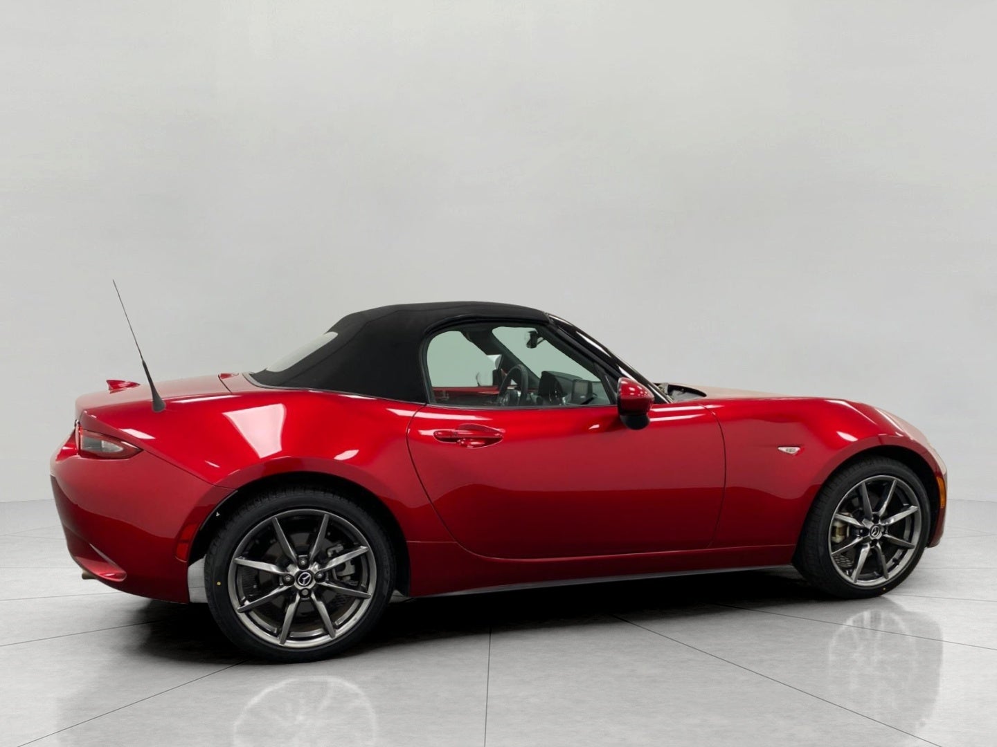 2021 Mazda Mazda MX-5 Miata — side profile view