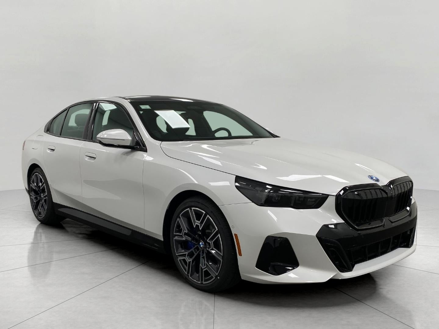 2026 BMW 550e 550e xDrive Sedan in Other — front three-quarter view