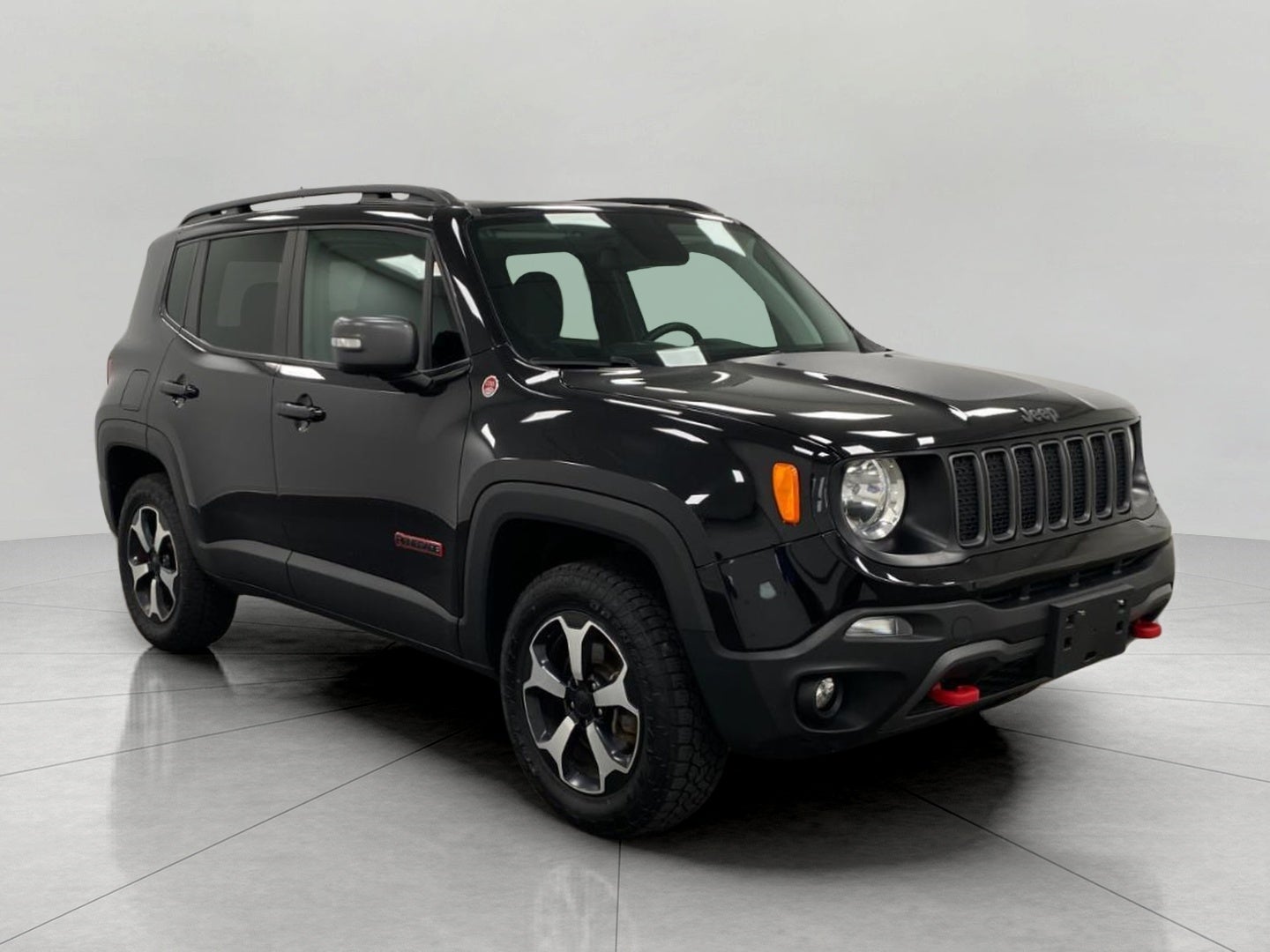 2019 Jeep Renegade Trailhawk 4x4 in Other — front three-quarter view